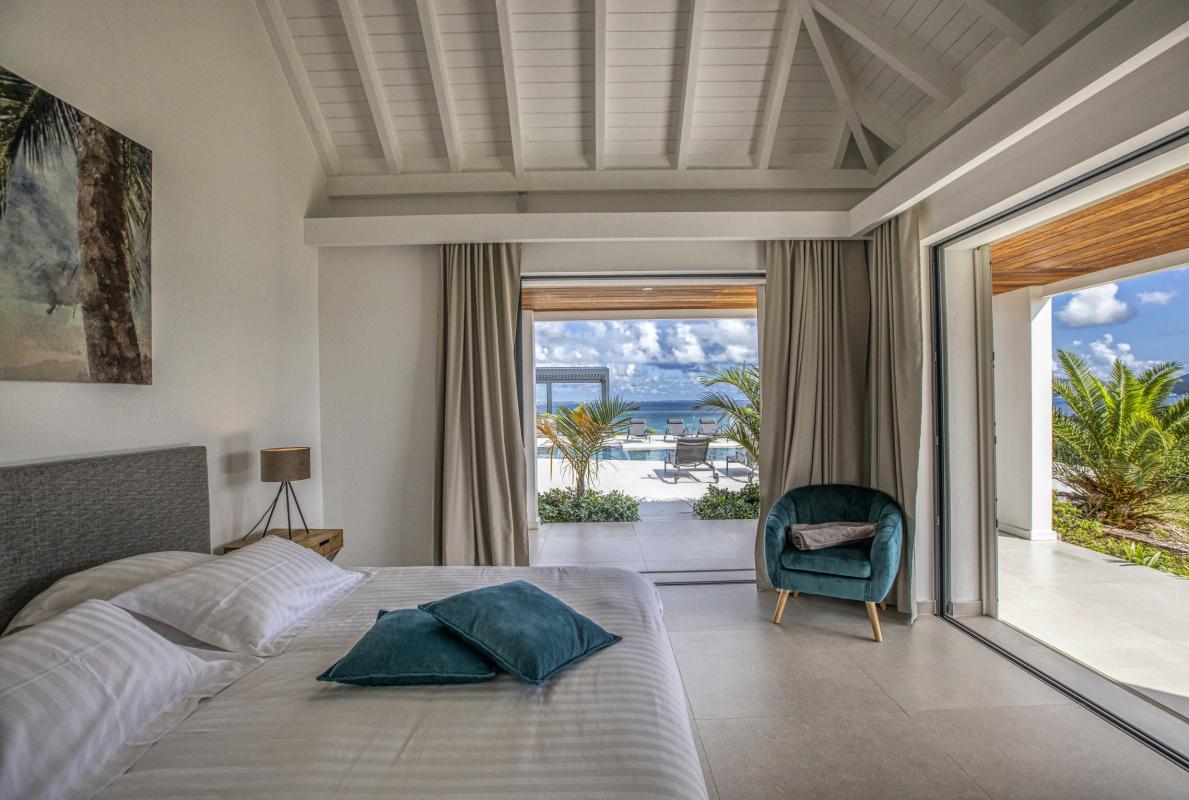 Location villa Saint Martin Terres Basses - villa 5 chambres 10 prsonnes - 300m de la plage de Baie aux Prunes - Vue mer et Piscine (24)